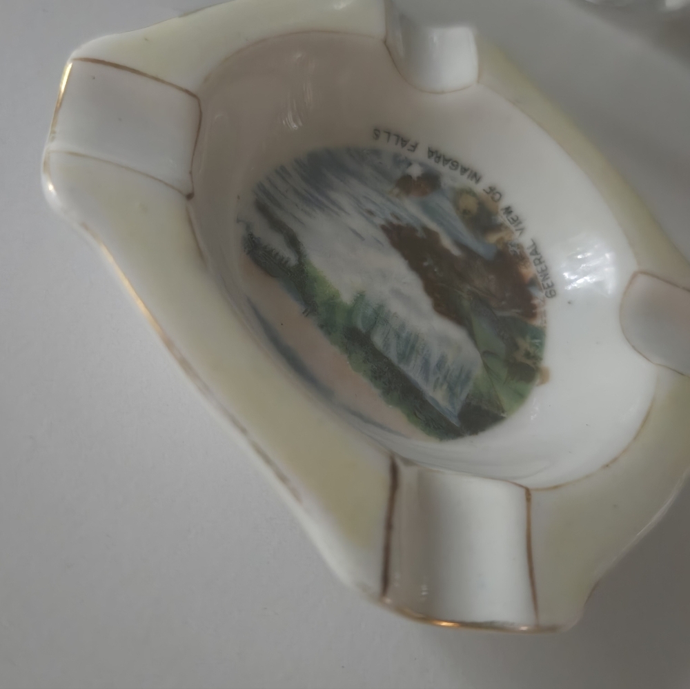 Niagara Falls Souvenir Ashtray Occupied Japan - Picture 6 of 8